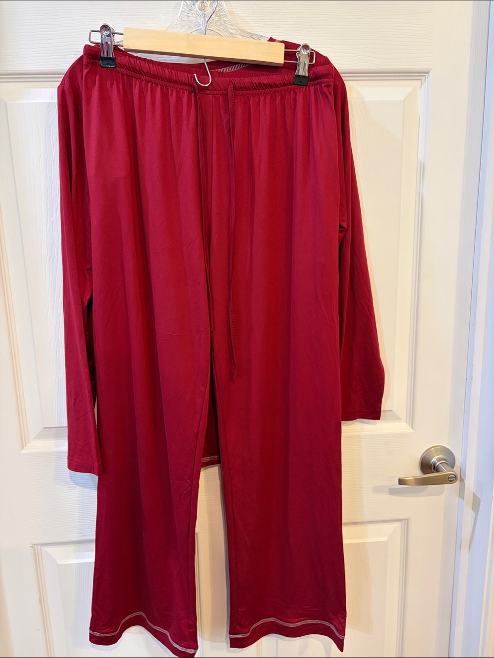 Cozy Long-Sleeve Pajama Set in Burgundy NWOT - Picture 5 of 7